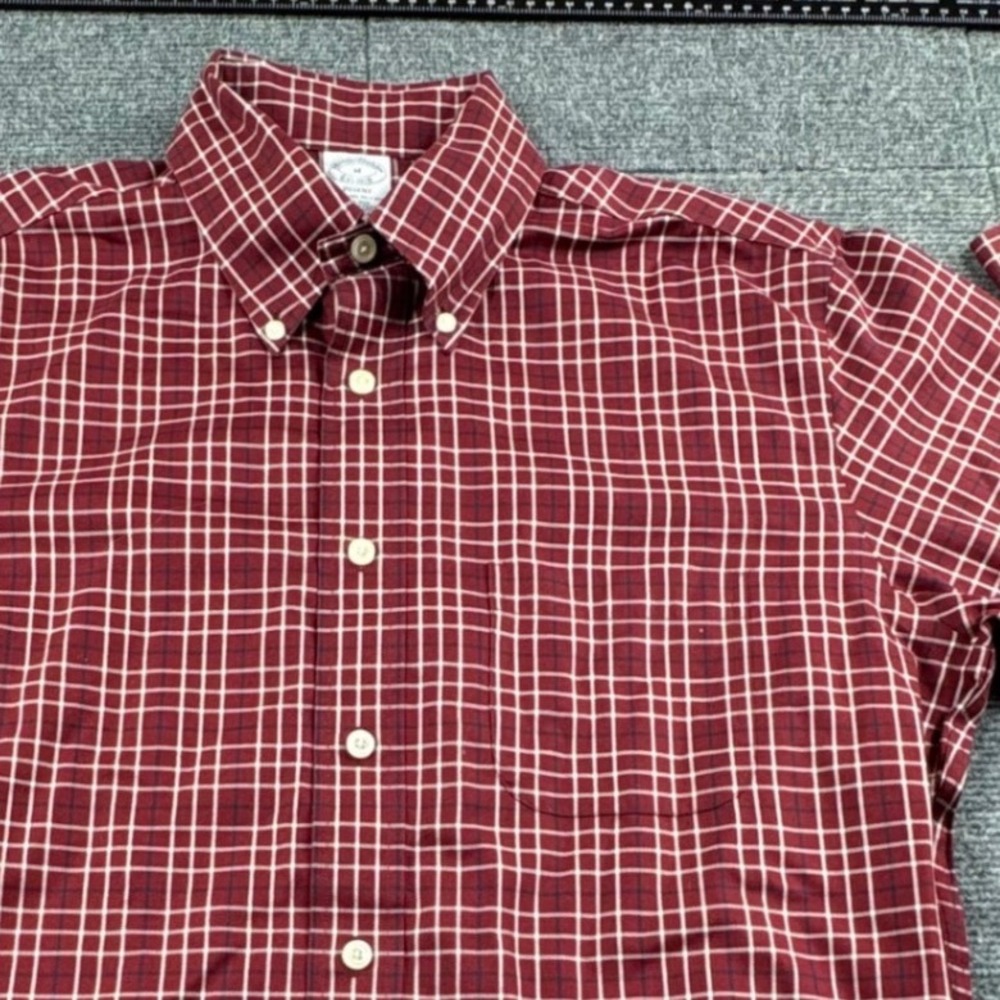Brooks Brothers Regent Non-Iron Supima Cotton Red Grid Check Shirt Mens Medium